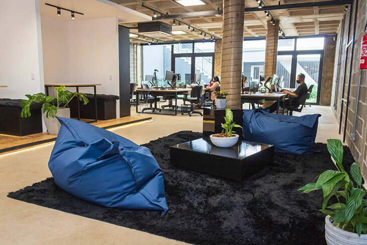 Czy serwis dla dorosłych może sponsorować polski futbol? Kontrowersyjny przypadek z Brazylii