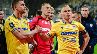 Smutni piłarze Arki Gdynia
